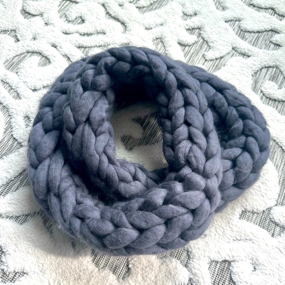Charcoal Grey Chunky Knit Wool Infinity Scarf